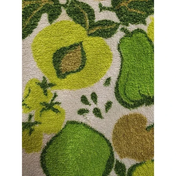Vintage 1970's Terry Cloth Rectangular Green Fruit Pattern Table Cloth 47 x 68 - Picture 3 of 4